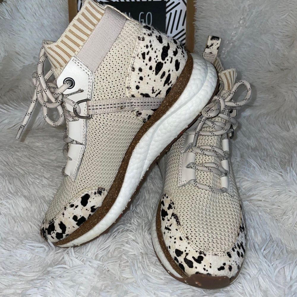 OTBT Hybrid High Top Platform women’s Sneaker size 6.5 shoes animal print lace- - Picture 9 of 10